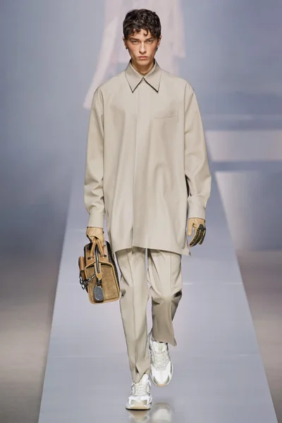 Look 2
